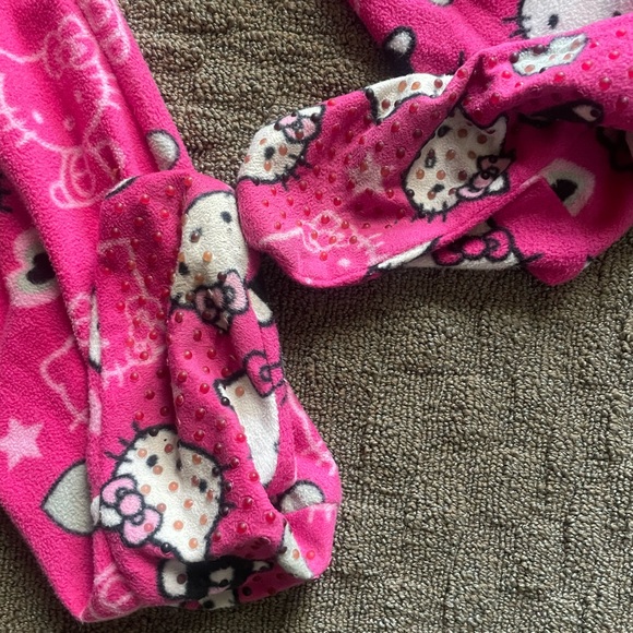 Hello Kitty Pink Union Suit Onesie PJs - Picture 4 of 9